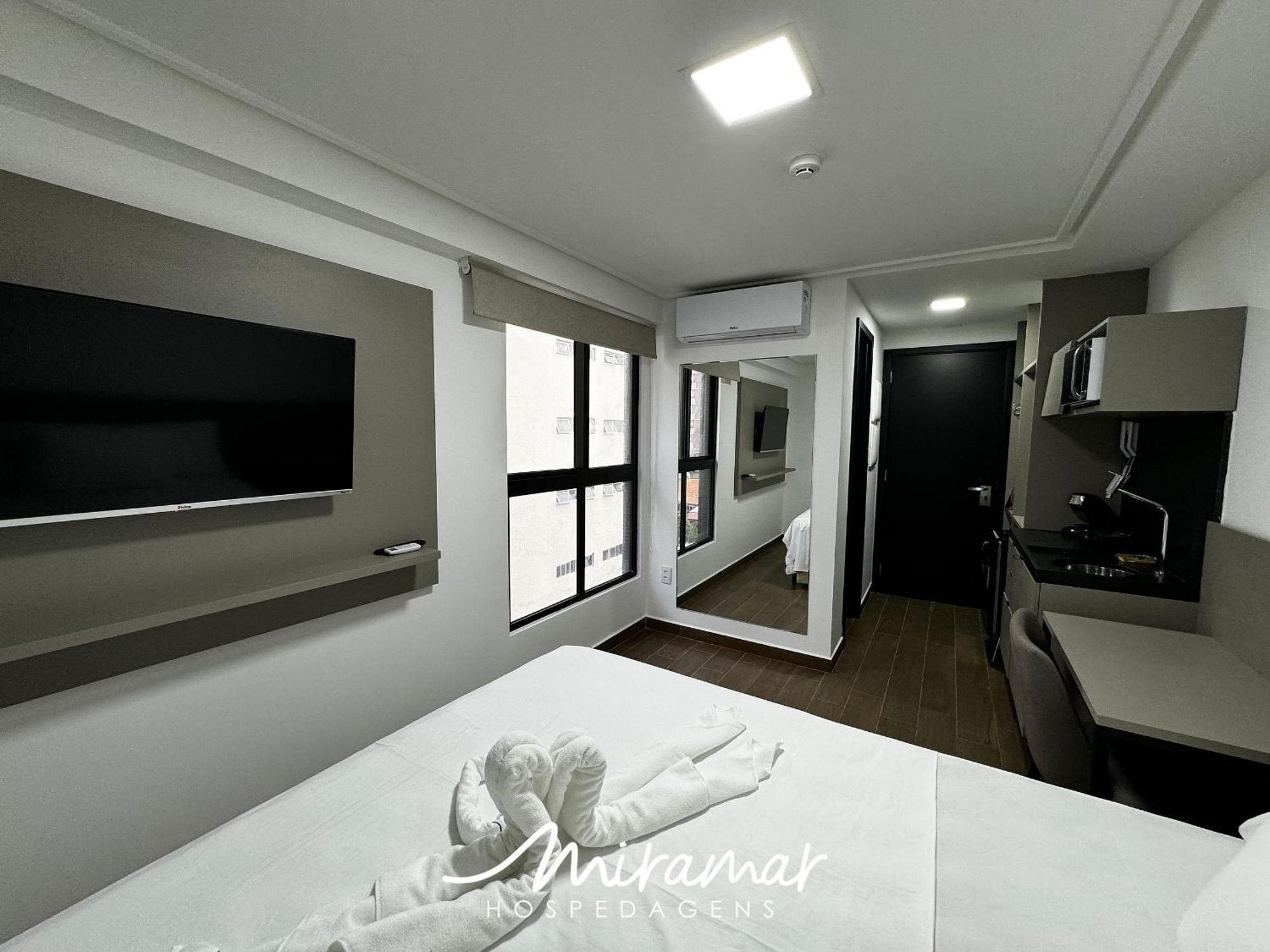 Apartment Move - Tambau